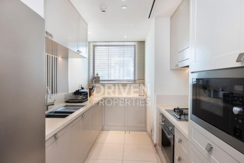 Διαμέρισμα σε Downtown Dubai (Downtown Burj Dubai), Dubai, ΗΑΕ 2 υπνοδωμάτια, 134.9 τ.μ. Αρ. 759611 - φωτογραφία 3