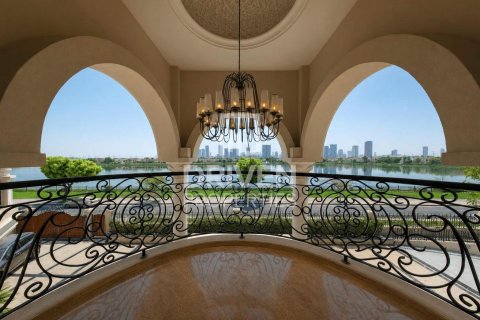וילה להשכרה ב Emirates Hills, Dubai, איחוד האמירויות  1887.98 מ"ר, מספר 759616 - תמונה 24
