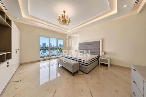 וילה להשכרה ב Emirates Hills, Dubai, איחוד האמירויות  1887.98 מ"ר, מספר 759616 - תמונה 18