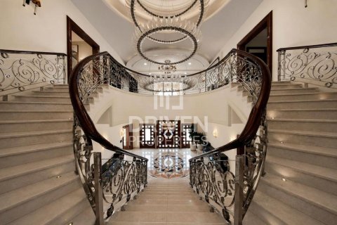 וילה להשכרה ב Emirates Hills, Dubai, איחוד האמירויות  1887.98 מ"ר, מספר 759616 - תמונה 8