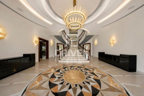 וילה להשכרה ב Emirates Hills, Dubai, איחוד האמירויות  1887.98 מ"ר, מספר 759616 - תמונה 2