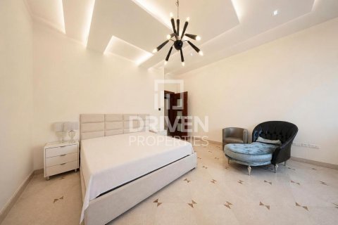וילה להשכרה ב Emirates Hills, Dubai, איחוד האמירויות  1887.98 מ"ר, מספר 759616 - תמונה 15