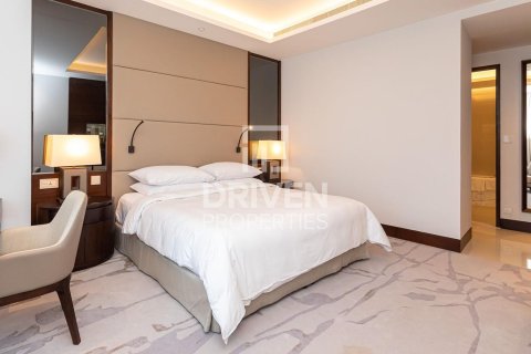 Apartment in Downtown Dubai (Downtown Burj Dubai), Dubai, UAE 2 bedrooms, 157.94 sq.m. № 759615 - photo 9