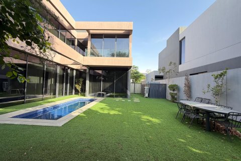 Vila u gradu Tilal City, Sharjah, UAE 4 spavaće sobe, 399.2 m2 Br. 748444
