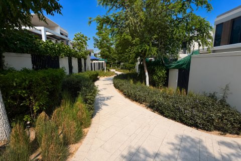 Willa na sprzedaż w Tilal Al Ghaf, Dubai, ZEA 4 sypialnie, 464.24 mkw., nr 748445 - zdjęcie 2