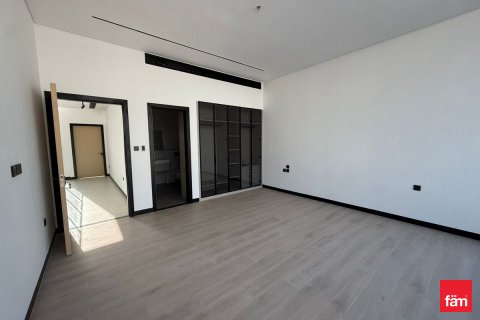 Huvila Al Furjan, Dubai, Arabiemiraatit 5 makuuhuonetta, 600 m2 № 694049 - kuva 2