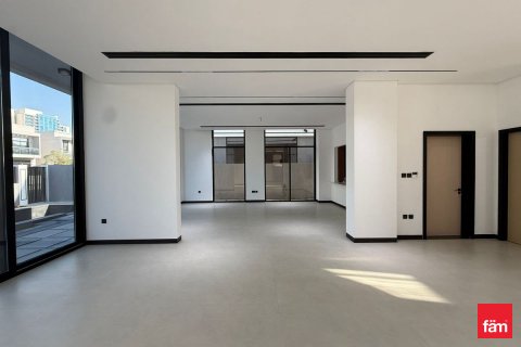 Huvila Al Furjan, Dubai, Arabiemiraatit 5 makuuhuonetta, 600 m2 № 694049 - kuva 6