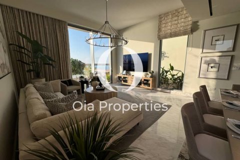 Vila di Abu Dhabi, UAE 5 bilik tidur, 454 meter persegi № 609536 - foto 6
