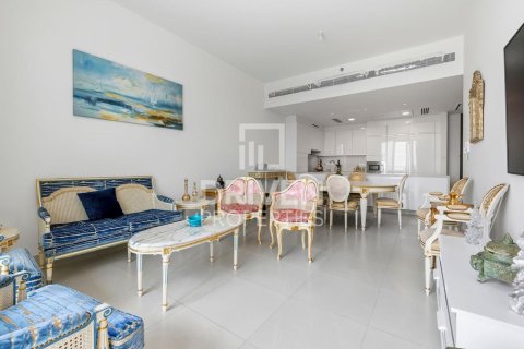 Appartamento in vendita a Al Wasl, Dubai, EAU 3 camere da letto, 179.58 mq. № 743800 - foto 2