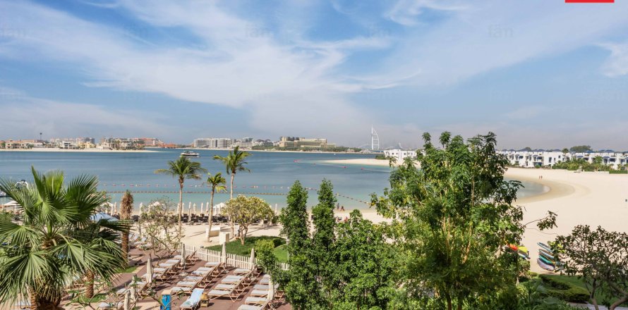 Apartament w Palm Jumeirah, Dubai, ZEA 2 sypialnie, 144 mkw. nr 703596