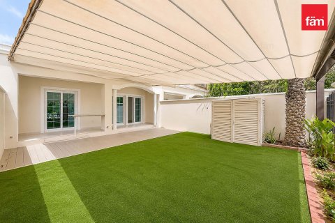 Māja Dubaijā, AAE 2 istabas, 240 m2 Nr. 722448 - attēls 24