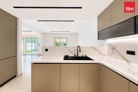 Māja Dubaijā, AAE 2 istabas, 240 m2 Nr. 722448 - attēls 12