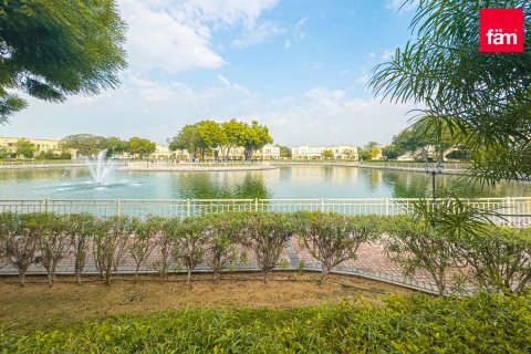 Vilë në Dubai, Emiratet e Bashkuara Arabe 4 dhoma gjumi, 368.6 m2. № 722452 - Foto 19
