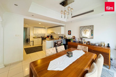 Vilë në Dubai, Emiratet e Bashkuara Arabe 4 dhoma gjumi, 368.6 m2. № 722452 - Foto 6