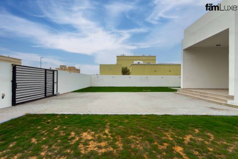 ویلا برای اجاره در Al Barsha، Dubai، امارات متحده عربی 3 خوابه ، 1318.7 متر مربع ، شماره 678147 - تصویر 29