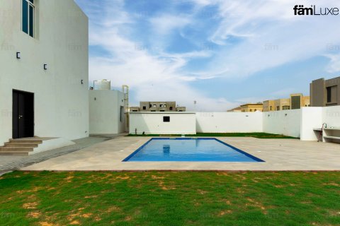 ویلا برای اجاره در Al Barsha، Dubai، امارات متحده عربی 3 خوابه ، 1318.7 متر مربع ، شماره 678147 - تصویر 13