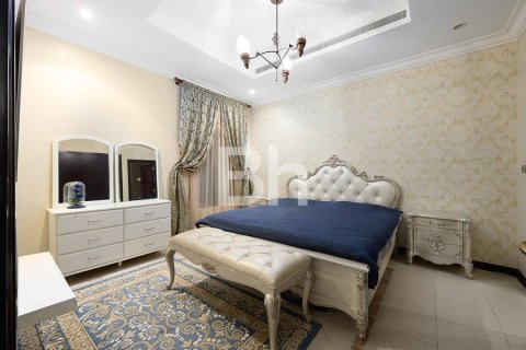 Vila u gradu Palm Jumeirah, Dubai, UAE 4 spavaće sobe, 470 m2 Br. 645281 - Slika 28