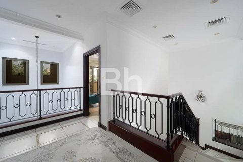 Vila u gradu Palm Jumeirah, Dubai, UAE 4 spavaće sobe, 470 m2 Br. 645281 - Slika 23