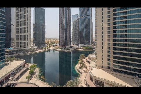 Apartmen di Jumeirah Lake Towers, Dubai, UAE 2 bilik tidur, 138 meter persegi № 645279 - foto 16