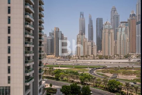 Apartmen di Jumeirah Lake Towers, Dubai, UAE 2 bilik tidur, 138 meter persegi № 645279 - foto 13