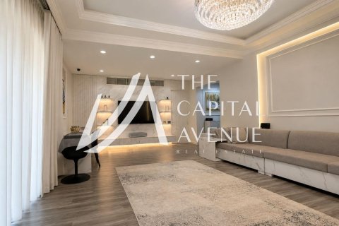 Townhouse in Khalifa City, Abu Dhabi, UAE 3 bedrooms, 199.93 sq.m. № 741245 - photo 1