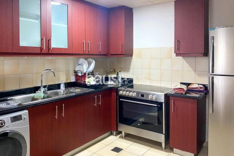 Jumeirah Beach Residence, Dubai, UAE의 임대용 아파트 침실 3개, 179제곱미터 번호 627069 - 사진 8