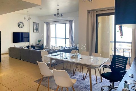 Jumeirah Beach Residence, Dubai, UAE의 임대용 아파트 침실 3개, 179제곱미터 번호 627069 - 사진 3