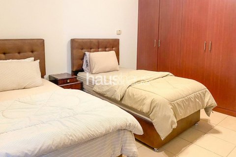 Jumeirah Beach Residence, Dubai, UAE의 임대용 아파트 침실 3개, 179제곱미터 번호 627069 - 사진 7