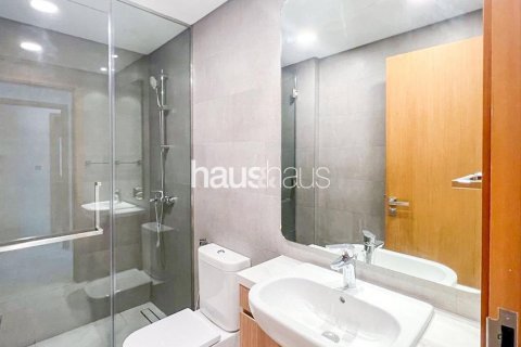 Vilë në Dubai Land, Dubai, Emiratet e Bashkuara Arabe 4 dhoma gjumi, 230 m2. № 627061 - Foto 11