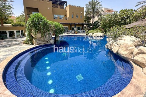 Vila v Arabian Ranches, Dubai, SAE 6 ložnice, 895 m² Č.: 627062 - fotografie 18