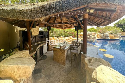 Vila v Arabian Ranches, Dubai, SAE 6 ložnice, 895 m² Č.: 627062 - fotografie 20