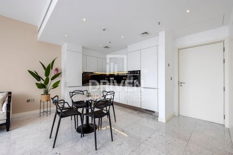 Apartment in Business Bay, Dubai, UAE 1 bedroom, 62 sq.m. № 603481 - photo 11