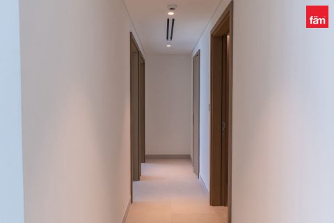 Apartment in City Walk, Dubai, UAE 2 bedrooms, 112.6 sq.m. № 765784 - photo 8