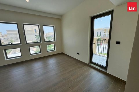 Rijtjeshuis te koop in Dubai, VAE 5 slaapkamers, 219.5 vr.m., nr 765788 - foto 10