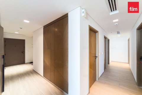 Apartament de închiriat în Dubai, EAU 3 dormitoare, 167.2 mp.  №753279 - poză 6