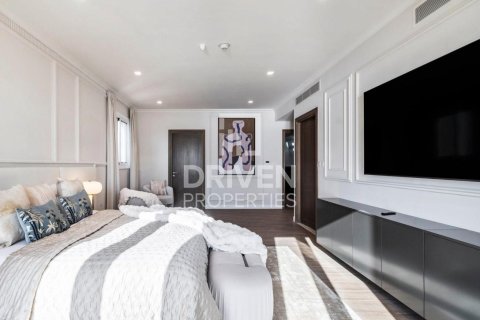 Villa sa Jumeirah, Dubai, UAE 5 silid-tulugan, 602.38 sq.m. № 742618 - larawan 17