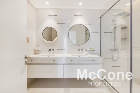 Huoneisto Dubai Harbour, Dubai, Arabiemiraatit 2 makuuhuonetta, 108.79 m2 № 586921 - kuva 11