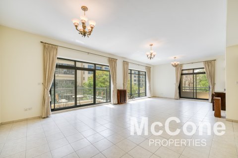 Byt v Greens, Dubai, SAE 4 ložnice, 229.93 m² Č.: 586919 - fotografie 1