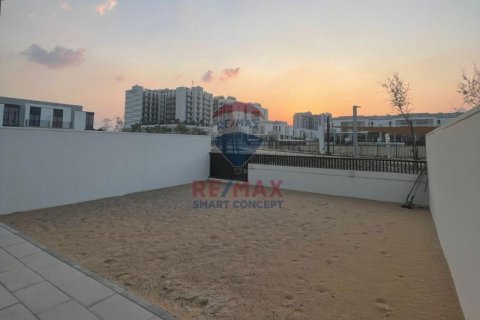 Řadový dům v Al Furjan, Dubai, SAE 3 ložnice, 254.1 m² Č.: 571405 - fotografie 15