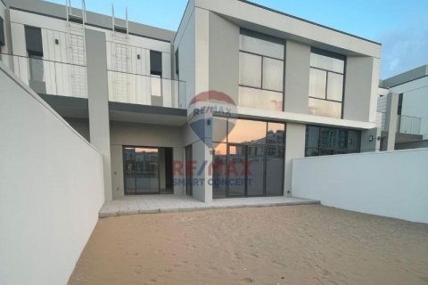 Řadový dům v Al Furjan, Dubai, SAE 3 ložnice, 254.1 m² Č.: 571405 - fotografie 2
