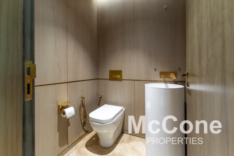 Apartment in Palm Jumeirah, Dubai, UAE 3 bedrooms, 725.29 sq.m. № 587567 - photo 12