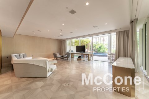 Apartment in Palm Jumeirah, Dubai, UAE 3 bedrooms, 725.29 sq.m. № 587567 - photo 2