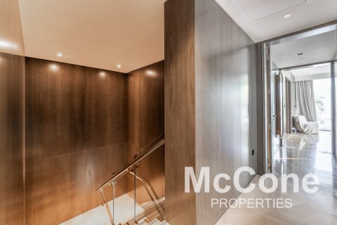 Apartment in Palm Jumeirah, Dubai, UAE 3 bedrooms, 725.29 sq.m. № 587567 - photo 20