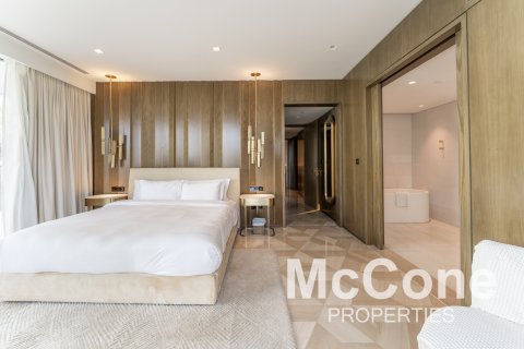 Apartment in Palm Jumeirah, Dubai, UAE 3 bedrooms, 725.29 sq.m. № 587567 - photo 10