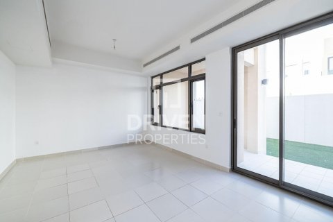 Řadový dům v Reem, Dubai, SAE 3 ložnice, 220 m² Č.: 601777 - fotografie 3