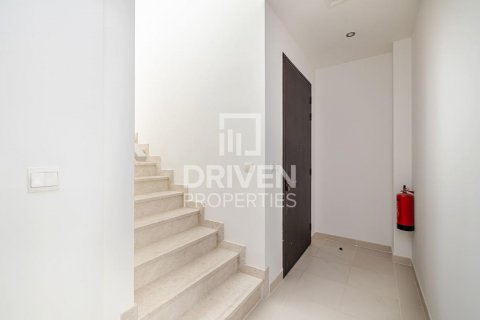 Řadový dům v Reem, Dubai, SAE 3 ložnice, 220 m² Č.: 601777 - fotografie 16