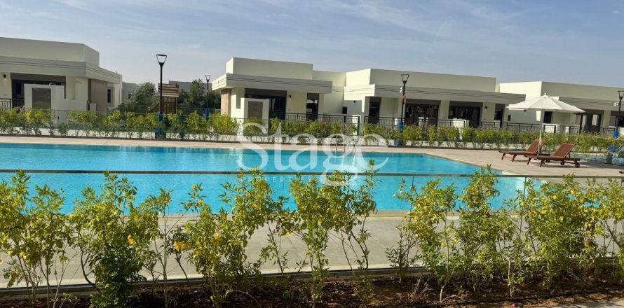 Korter asukohaga Town Square, Dubai, AÜE: 2 magamistoaga, 165 m² Nr 737574