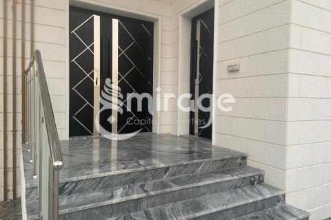 Vila v Al Shamkha, Abu Dhabi, SAE 5 ložnice, 384.9 m² Č.: 597087 - fotografie 2