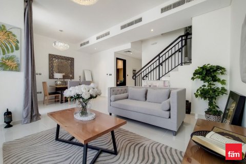 Villa en venta en Dubai, EAU 3 dormitorios, 154.5 m2 № 646877 - foto 2