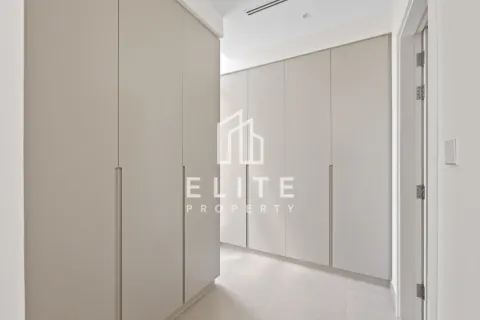 Vilë në Dubai, Emiratet e Bashkuara Arabe 4 dhoma gjumi № 646486 - Foto 12